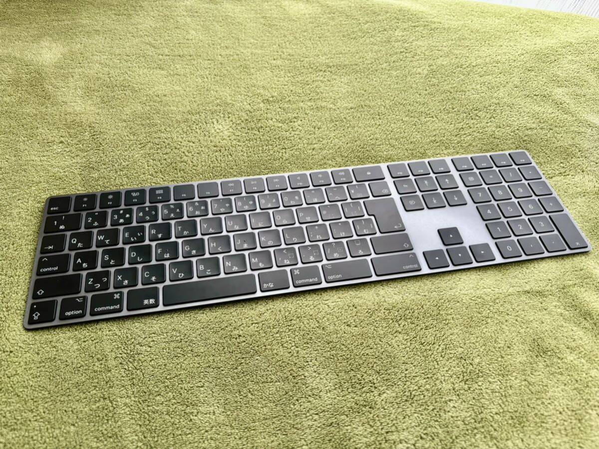 Apple Magic Keyboard（テンキー付き）- 日本語（JIS）の画像1