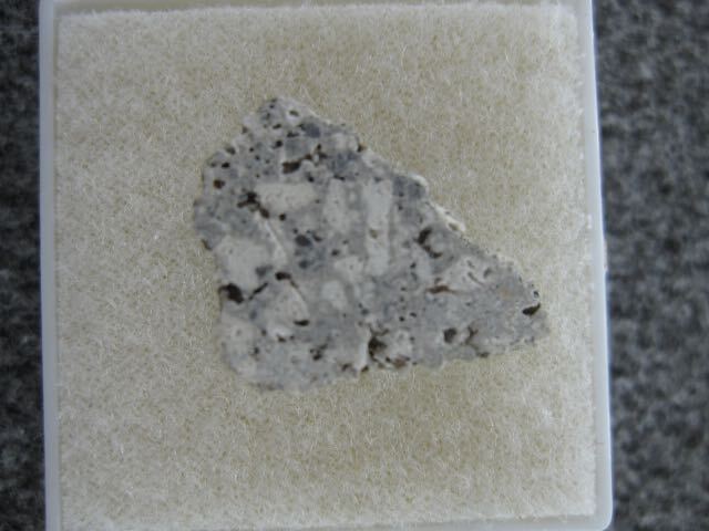 希少隕石　アバパヌ　カット標本　　1.62ｇ_画像3