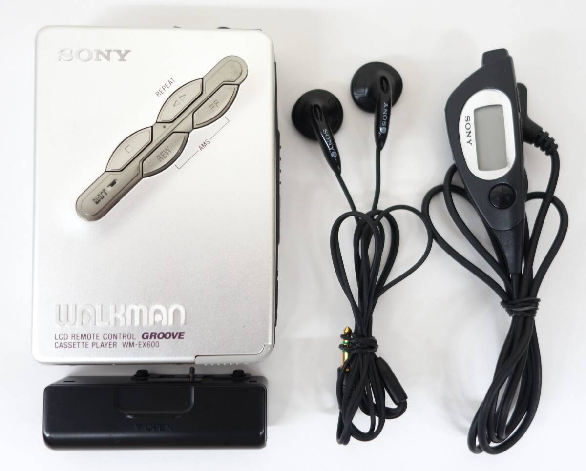 8500円 レトロミュージック 当時物*SONY ソニー*WALKMAN 8500円 レトロミュージック 当時物*SONY ソニー*WALKMAN