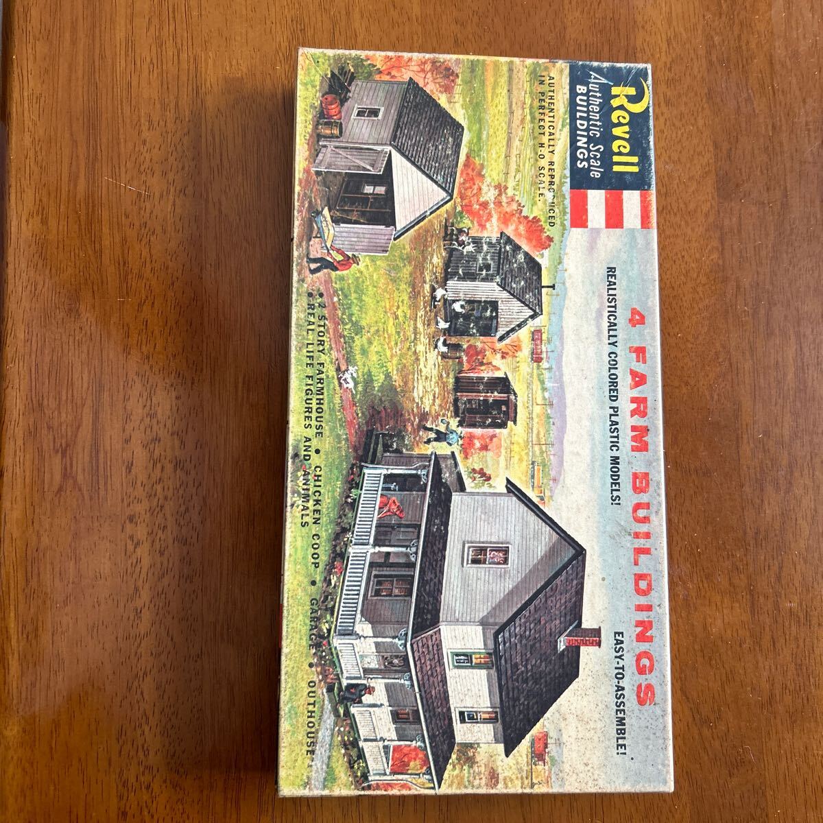Revell レベル HOスケール 4棟の農家の建物(袋が一部閉じて Revell レベル HOスケール 4棟の農家の建物(袋が一部閉じて