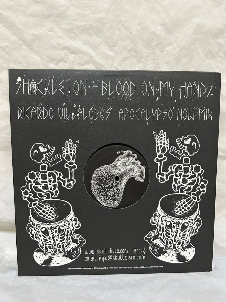 ◎V017◎LP レコード Shackleton ショーン・コネリー/Blood On My Hands (Ricardo Villalobos' Apocalypso Now Mix)/SKULL 007/UK盤の画像2