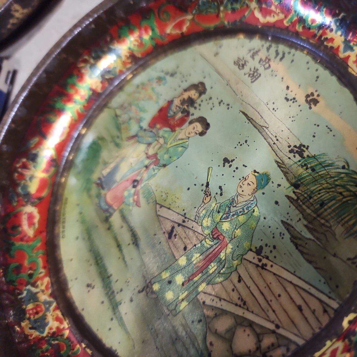  маленькая тарелка China античный . рисунок металлический 22 шт. комплект retro 