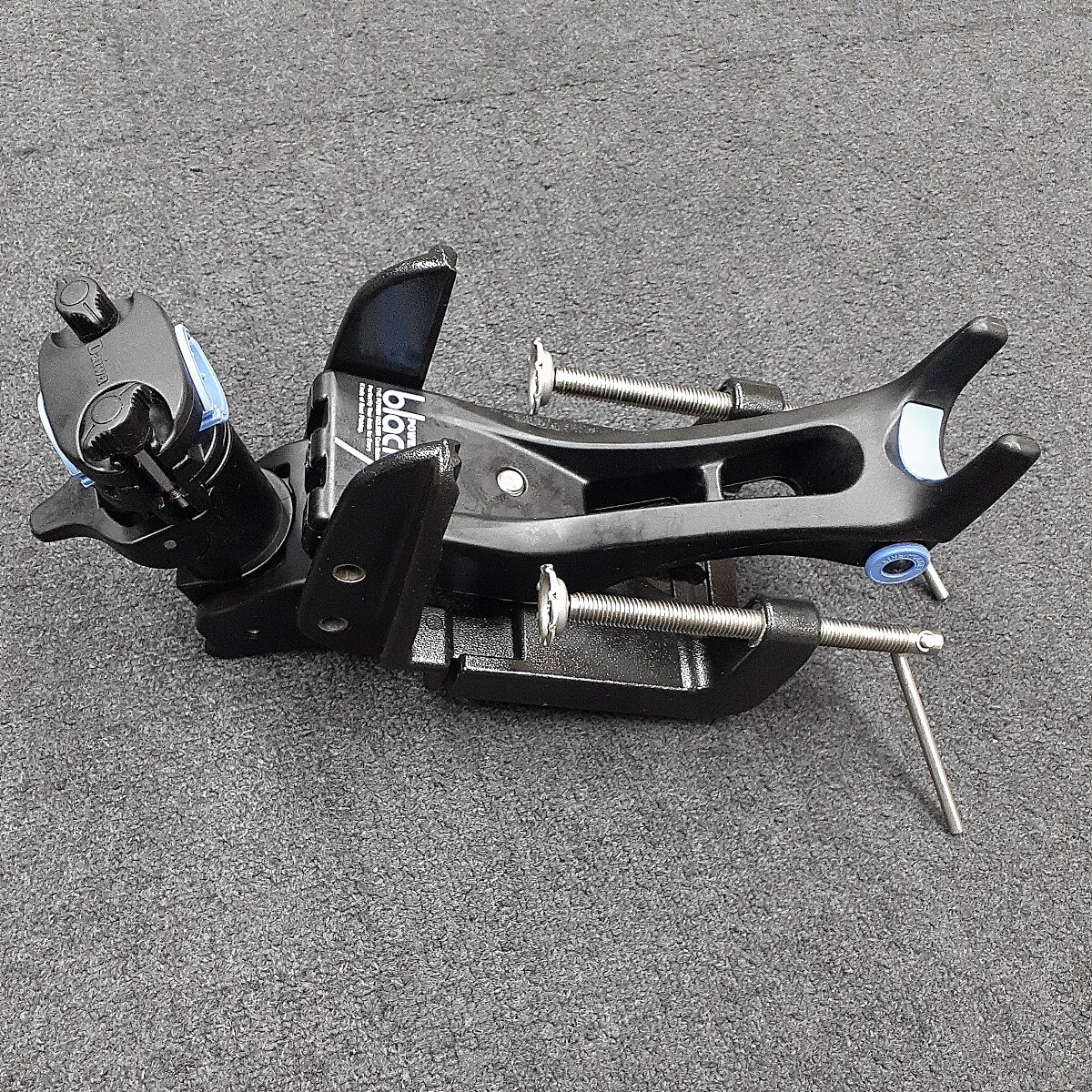 Daiwa ダイワ POWER HOLDER black 160 パワーホルダー 竿受け 袋付き　だ