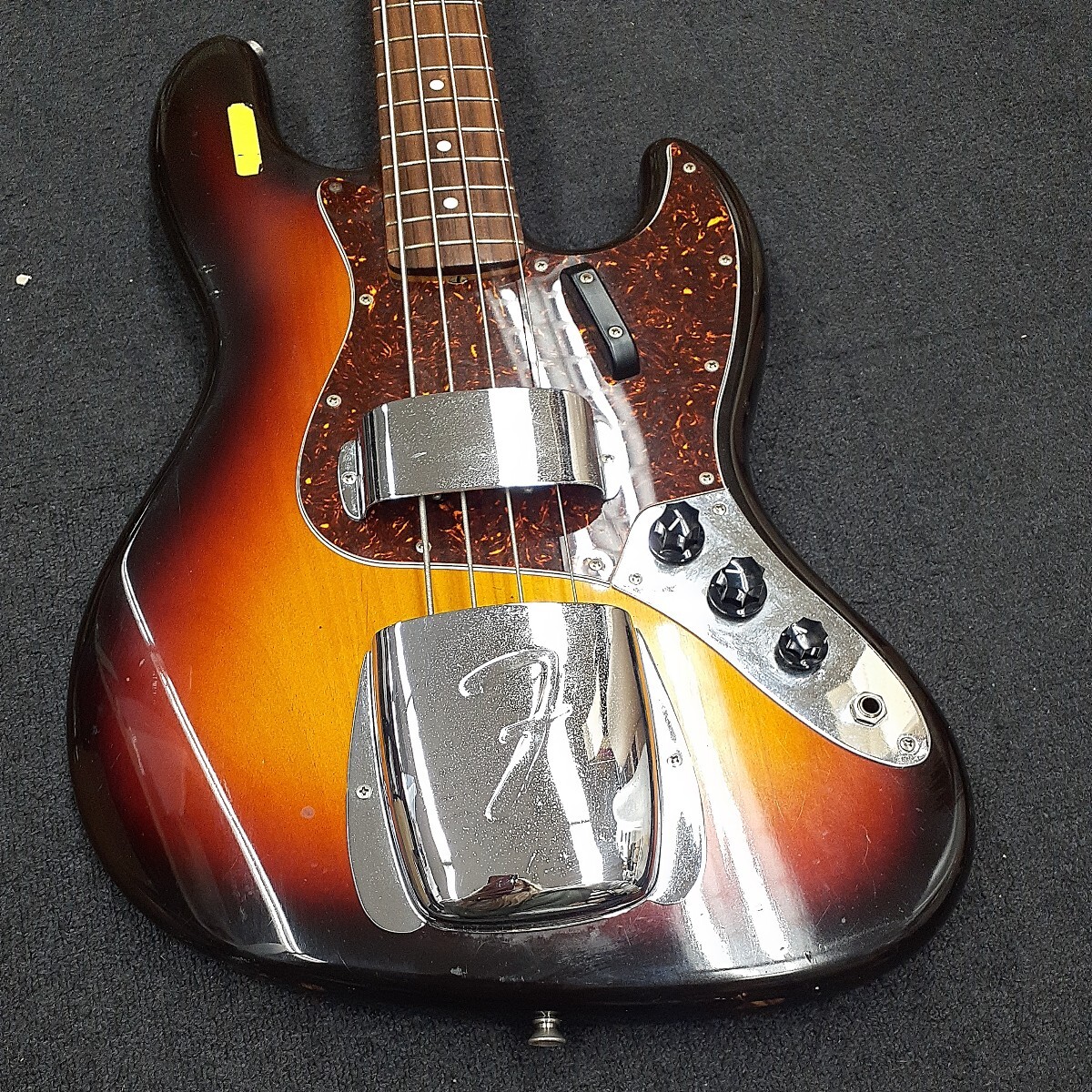 Fender フェンダー Japan JAZZ BASS TRADE MARK ELECTRIC BASS OFFSET Contour Body ジャズベース エレキベース 楽器 ソフトケース付き だの画像3