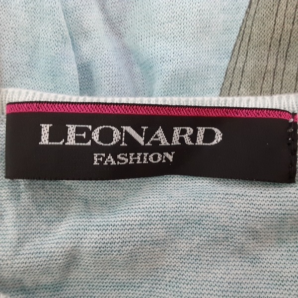 レオナール LEONARD チュニック サイズ38 M - ライトブルー×ピンク×マルチ レディース 半袖/花柄/ラインストーン ワンピースの画像3
