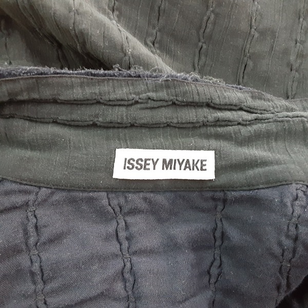 イッセイミヤケ ISSEYMIYAKE サイズ3 L - 黒 レディース 長袖/春/秋 ジャケット_画像9