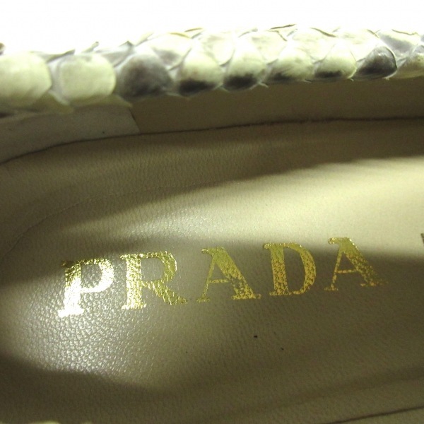 プラダ PRADA ローファー 35 1/2 - パイソン アイボリー×グレー×マルチ レディース 靴_画像5