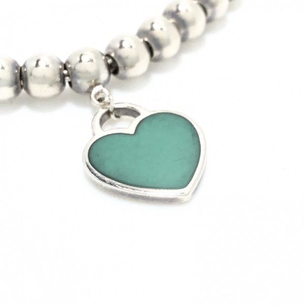 ... TIFFANY&Co.  браслет   ... сердце     серебристый   зеленый  мяч  цепь    аксессуары （ рука ）