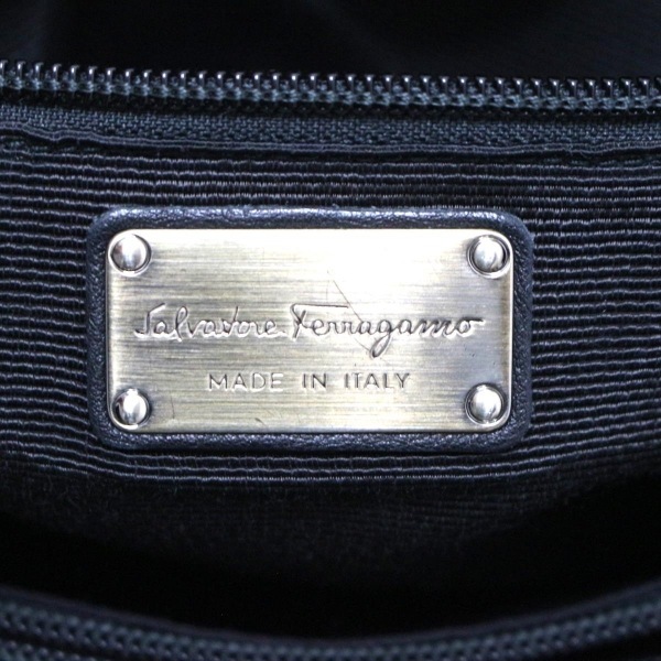 サルバトーレフェラガモ SalvatoreFerragamo トートバッグ 21B665 ヴァラ レザー 黒 バッグの画像8