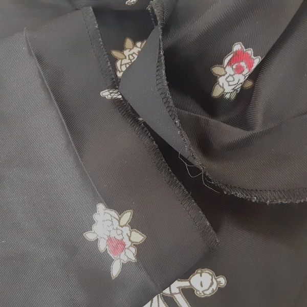 エムズグレイシー M'S GRACY スカートセットアップ - 黒×アイボリー×マルチ レディース 花柄 美品 レディーススーツの画像9