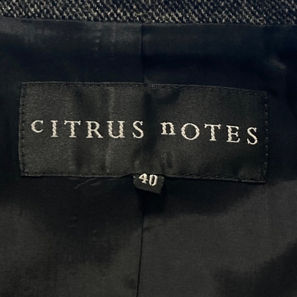  Citrus Notes CITRUS NOTES женский брючный костюм - серый × чёрный × белый женский ламе / плечо накладка /pi-k гонг peru женский костюм 