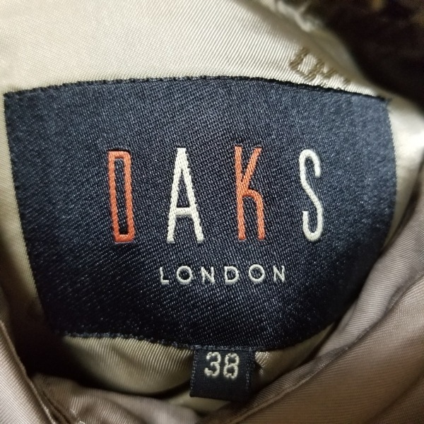 ダックス DAKS サイズ38 L - ベージュ レディース 長袖/春/秋 コート_画像3