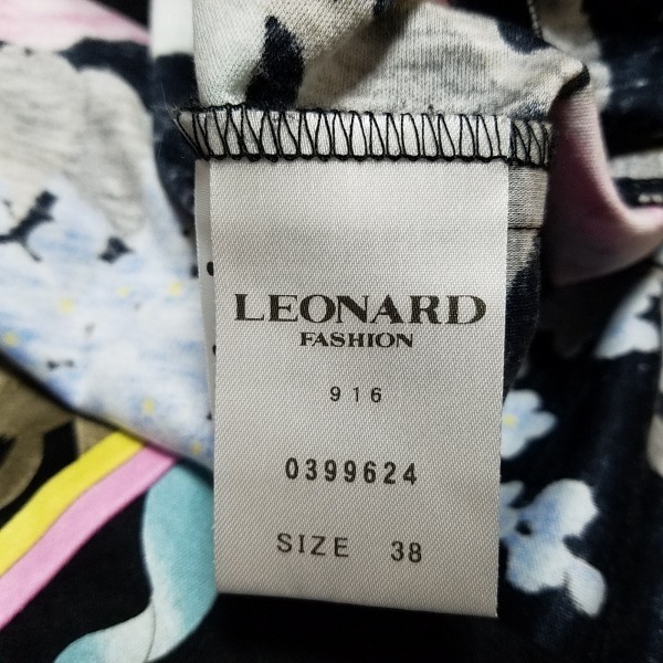 レオナール LEONARD 半袖カットソー サイズ38 M - 黒×イエロー×マルチ レディース 花柄 トップス_画像5