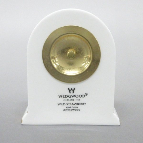ウェッジウッド WEDG WOOD ワイルドストロベリー 陶器×金属素材 白×マルチ 置時計/クォーツ/動作確認出来ず 小物_画像2