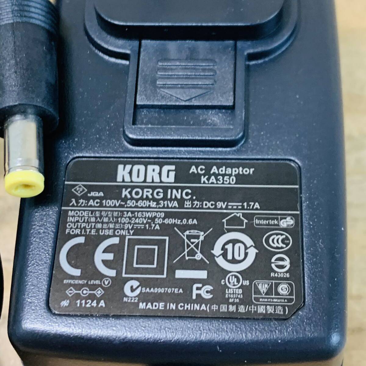 2M37856-40 KORG 純正ACアダプター KA350_画像3