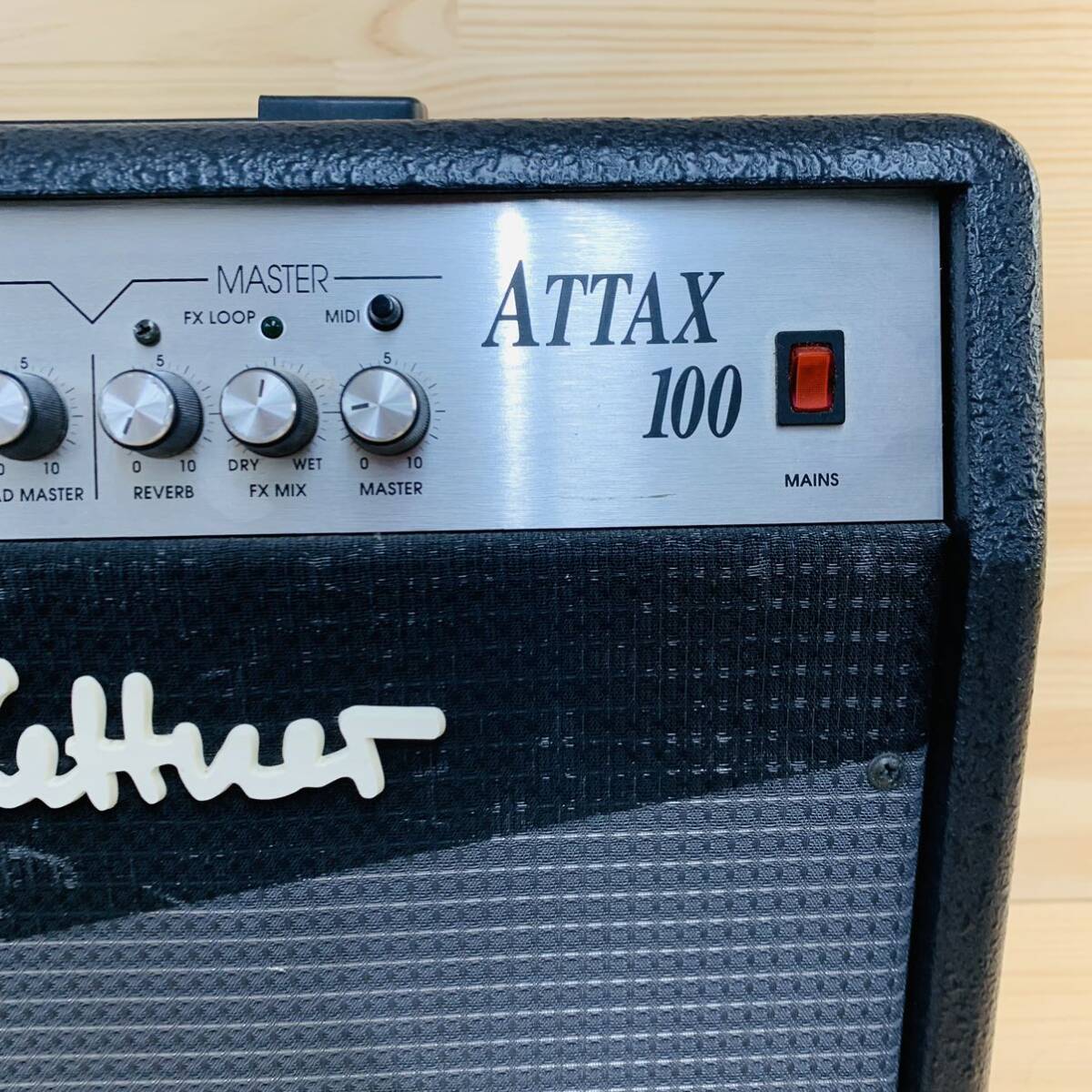 ZZ36150-300 動作OK Hughes&kettner attax100 ヒューズ&ケトナー ギターアンプの画像2