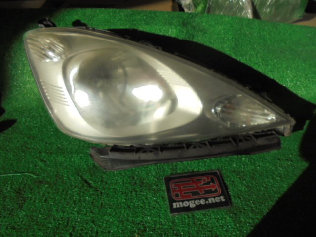 9EK5128KI2 ) ホンダ フィット GE6/GE7 純正ヘッドライト右　　HID　　　スタンレイP6869_画像1