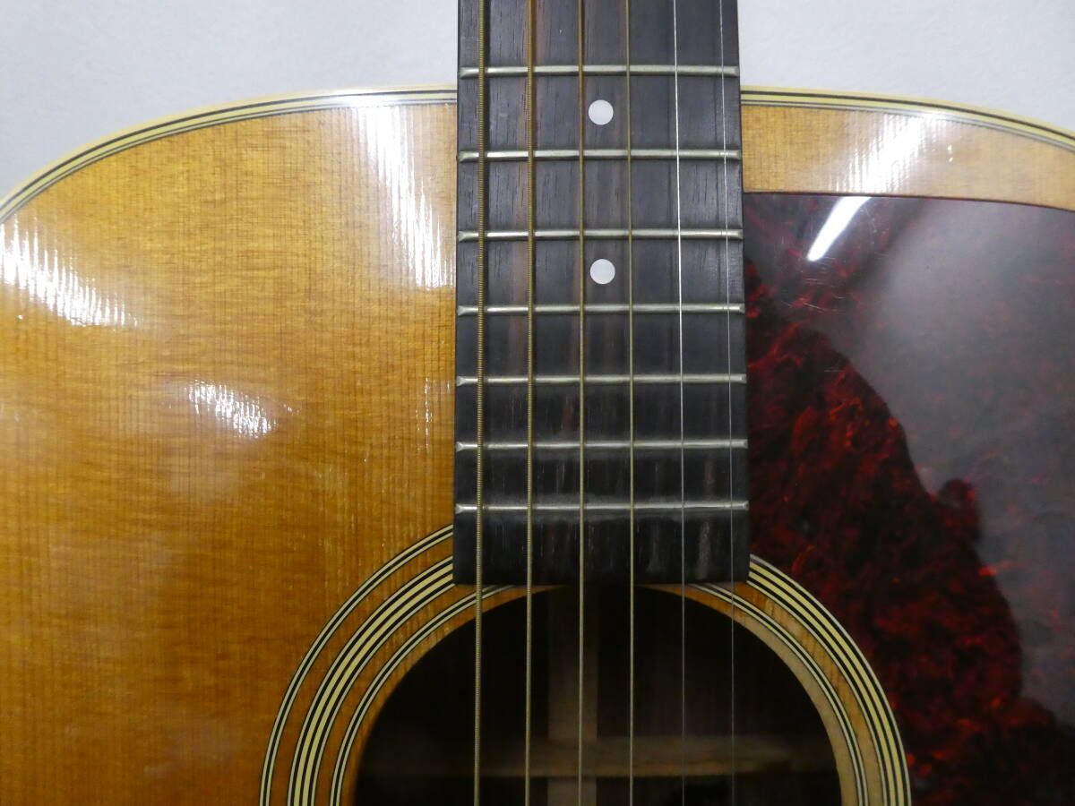 ☆ Martin マーチン D-28 アコースティックギター EST.1833 ヴィンテージ 専用ハードケース付き シリアルNo 689951 1円スタート☆の画像7