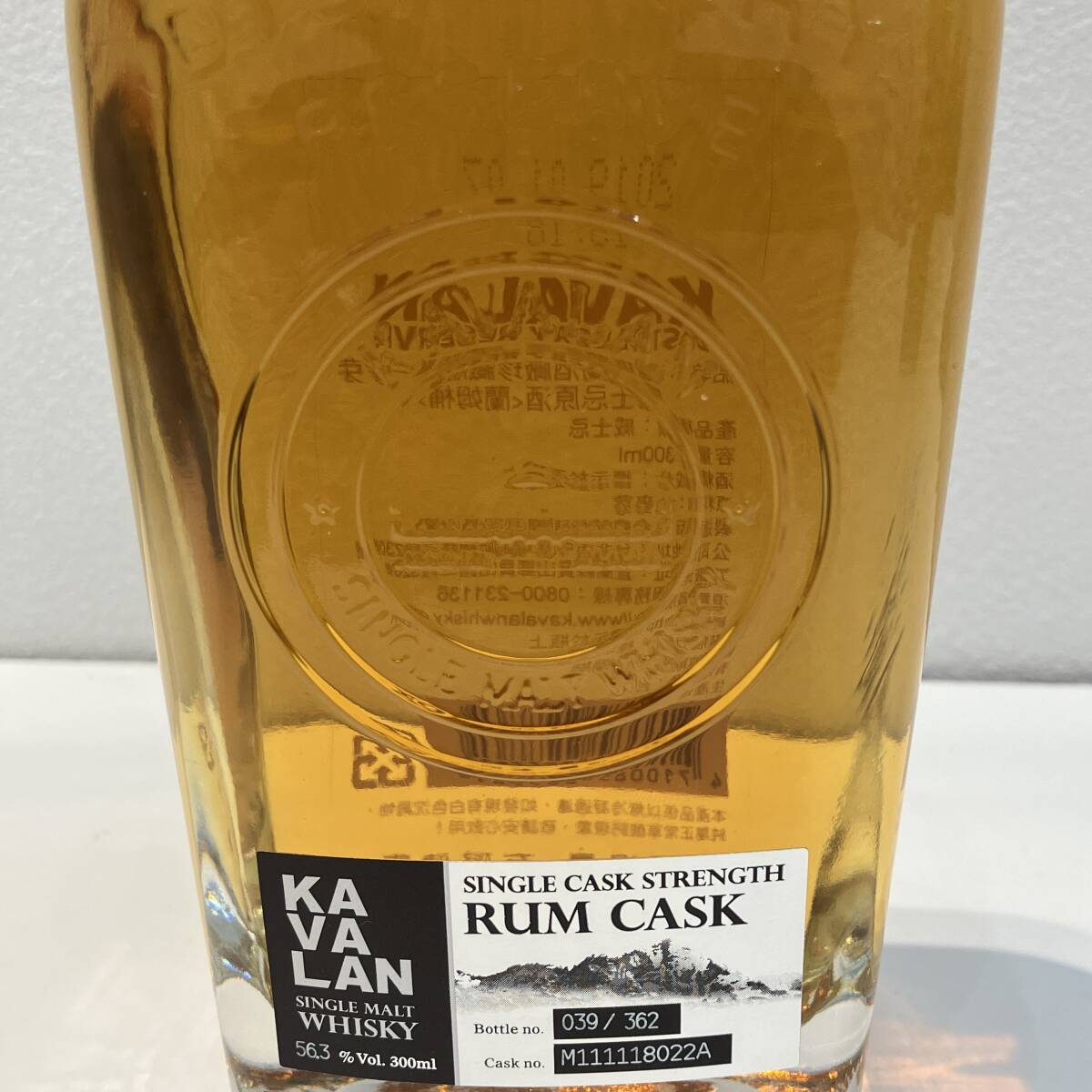 【KAVALAN/カバラン】ディスティラリー リザーブ ラムカスク シングルモルト ウイスキー 300ml 56.3%【箱付】★45440の画像3