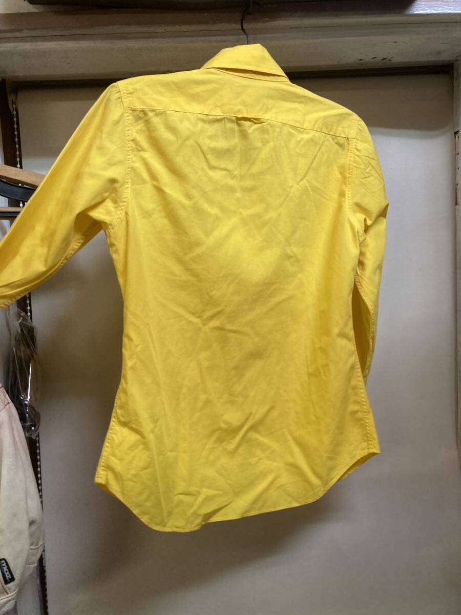 古着 良品 長袖シャツ ミラクルウーマン 黄色 イエロー長袖 シャツ 日本製 単色 無地 ワンポイントスッキリシルエット_画像3