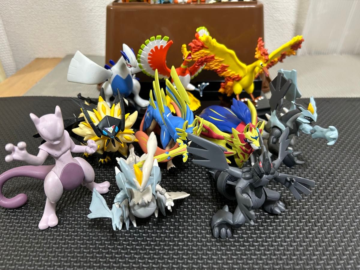 中古　詰め合わせ　フィギュア ポケモン モンコレ ポケットモンスター モンスターコレクション　ザシアン　ザマゼンタなど　20個以上