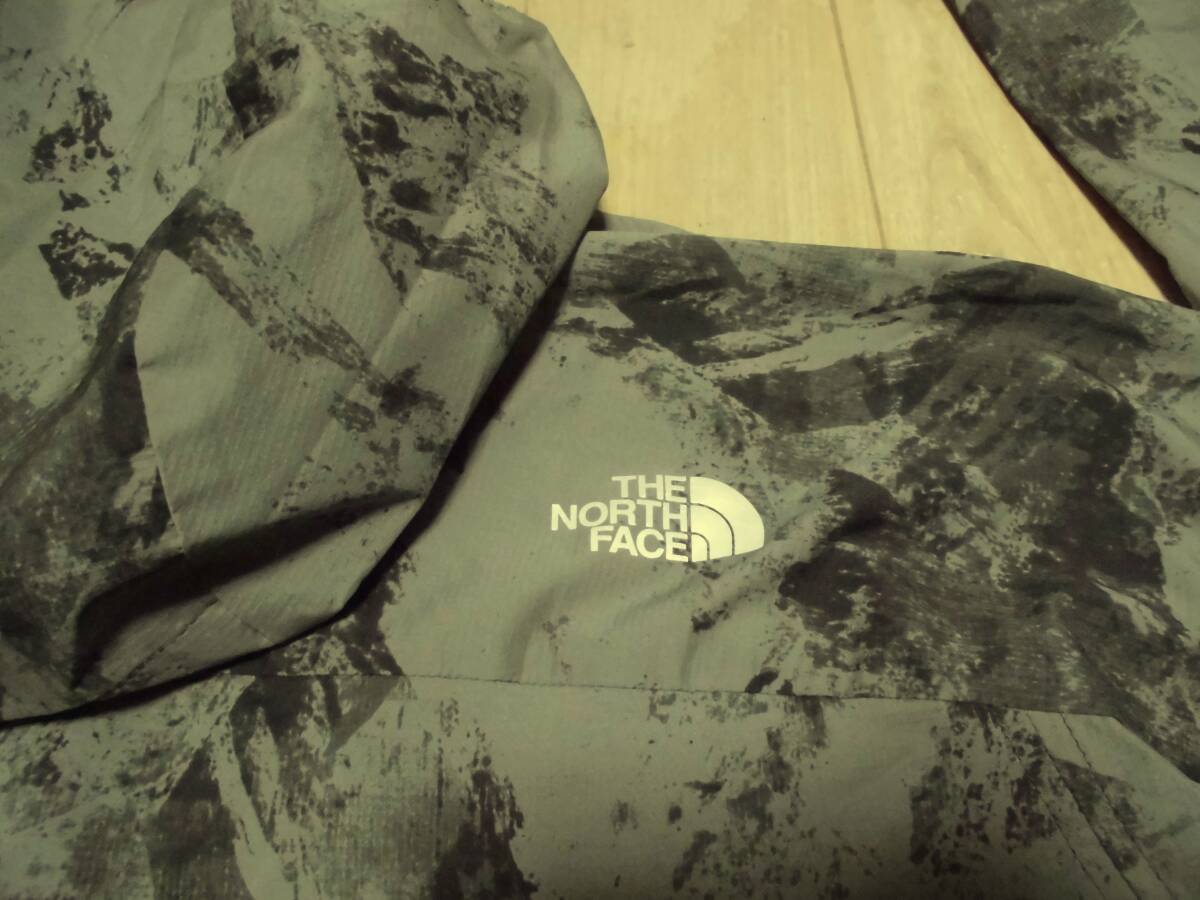 極美品★THE NORTH FACE ザ・ノースフェイス Novelty Swallowtail Vent パッカブル収納 スワローテイル ベント フーディ ジャケット Mの画像5