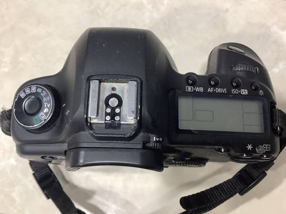 1円～ Canon キヤノン デジタル一眼レフカメラ EOS 5D MarkII ボディ バッテリー 通電のみ確認済み 他詳細不明 ジャンク品扱の画像6