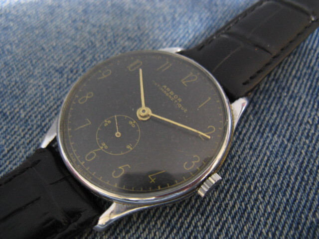 1940年代 ARBOR ブラックダイヤル 耐磁 35mm スイス製アンティーク手巻腕時計 稼働品 注油済み の画像1