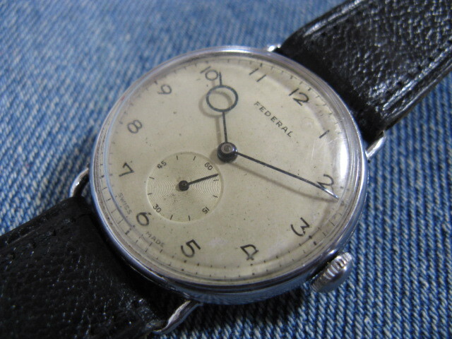 1940年代 FEDERAL 大型ブレゲブルースチール針 スイス製アンティーク手巻腕時計 稼働品 注油済み の画像3