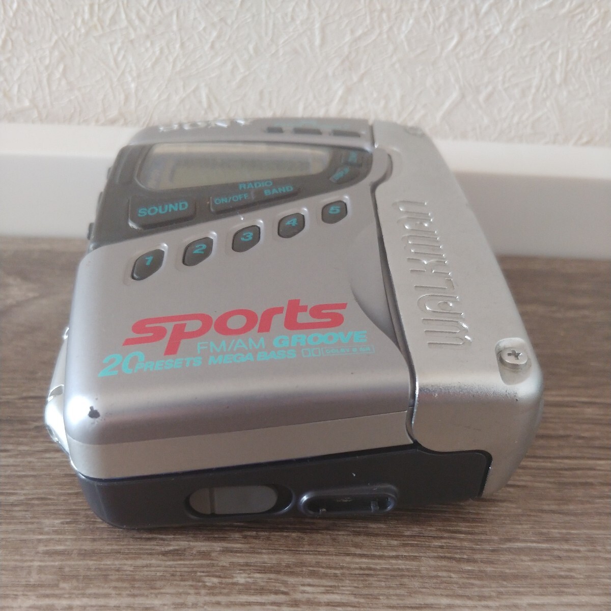 SONY WM-FS1 WALKMAN Sports[ Sony ][ Walkman ][ спорт ][ портативный кассетная магнитола ]