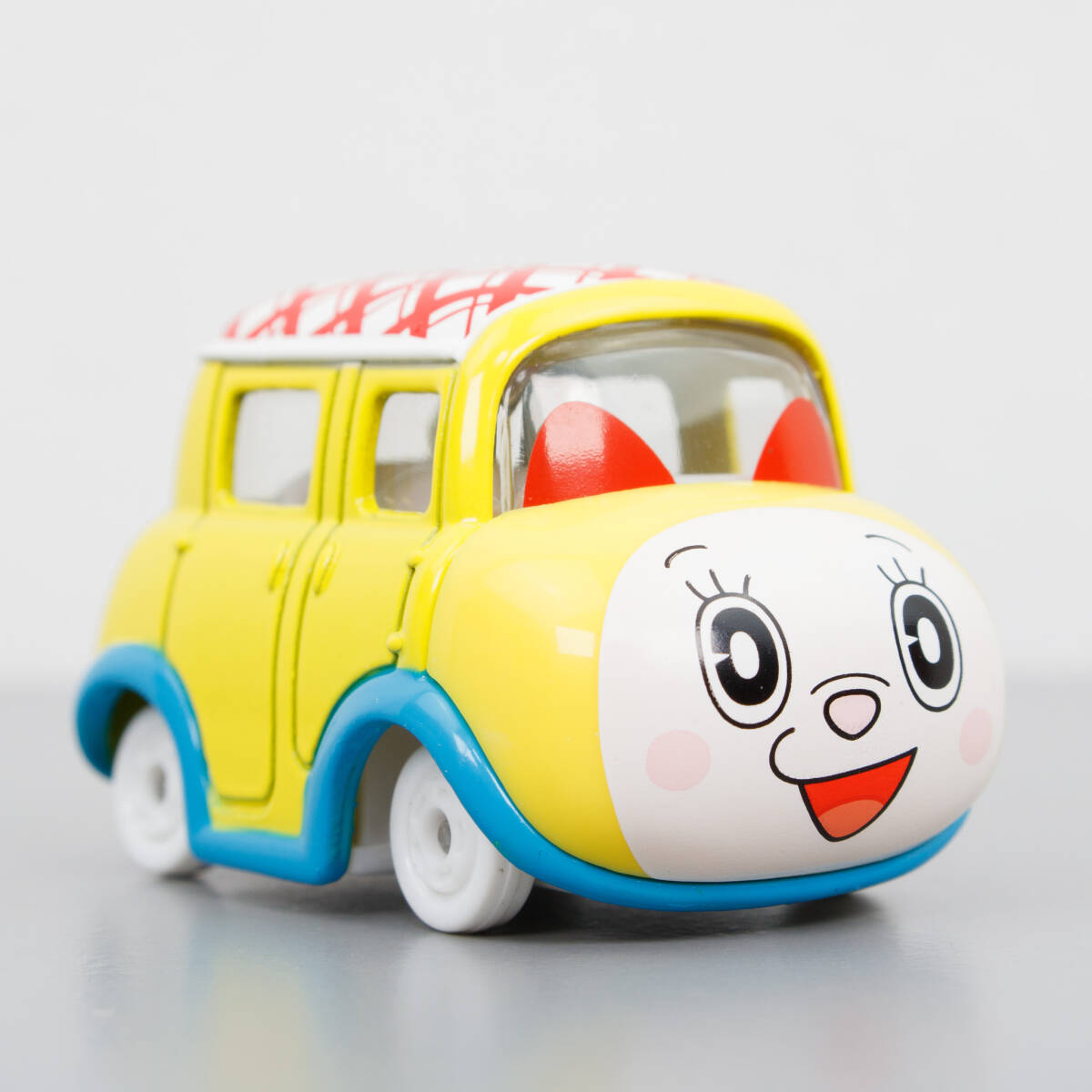 ドリームトミカ 藤子・F・不二雄　生誕90周年記念コレクション ドラえもん　「 ドラミ 」 Dream TOMICA TAKARA TOMY_Dream TOMICA　ドラミ