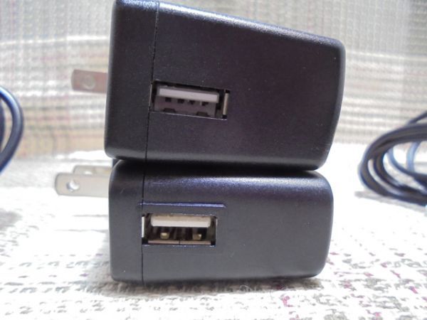 USB　ACアダプター ２個＋ケーブル3種セット「THX-050050KDJ/DC5V/500ｍA」＋「SICAB1/DC5V/1.2A」_画像2