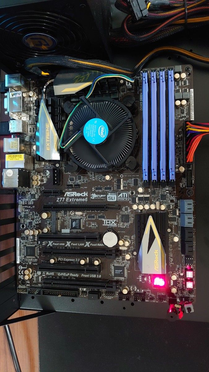 ASRock Z77 Extreme6 マザーボード ATX 動作確認済み