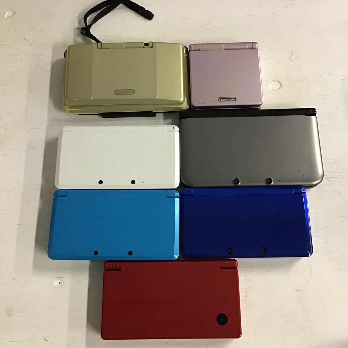 24【ジャンク】Nintendo 任天堂 3DS DSi ゲームボーイ など ジャンク ゲーム機 まとめ (60)_画像1