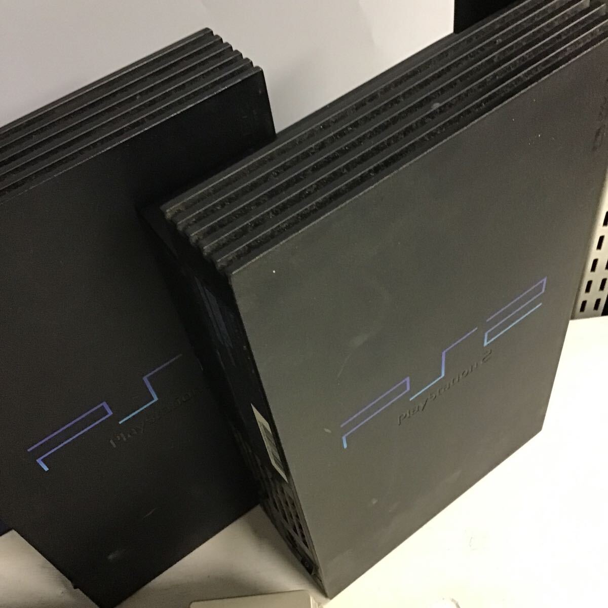 24【ジャンク品】SONY プレイステーション 初代 PlayStation2 厚型 薄型 ジャンクゲーム機本体まとめ (140)_画像5