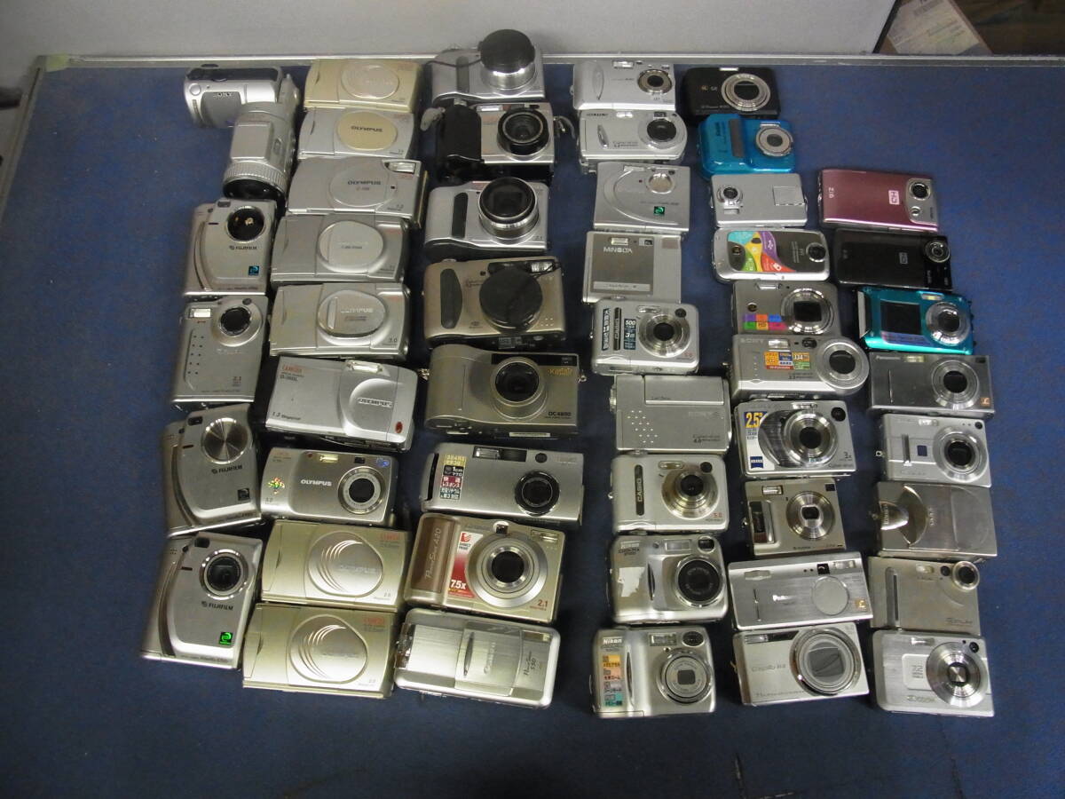 1/デジタルカメラ 49個 大量まとめセット Nikon Canon MINOLTA SONY CASIO FUJIFILM Konica OLYMPUS Panasonic 等 他多数出品中の画像1