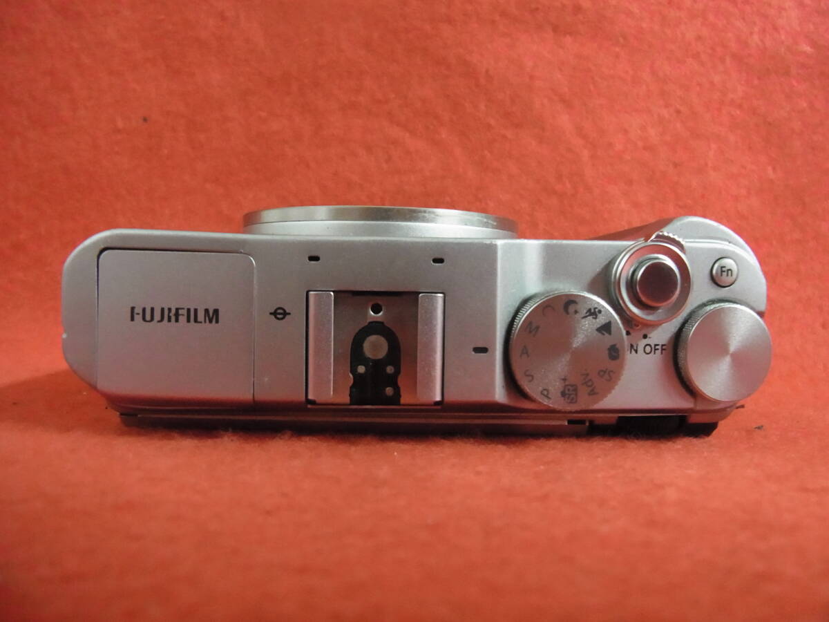 K256/ミラーレス一眼カメラ FUJIFILM X-A3 フジフイルム デジタルカメラ 詳細は説明文記載 他多数出品中_画像5