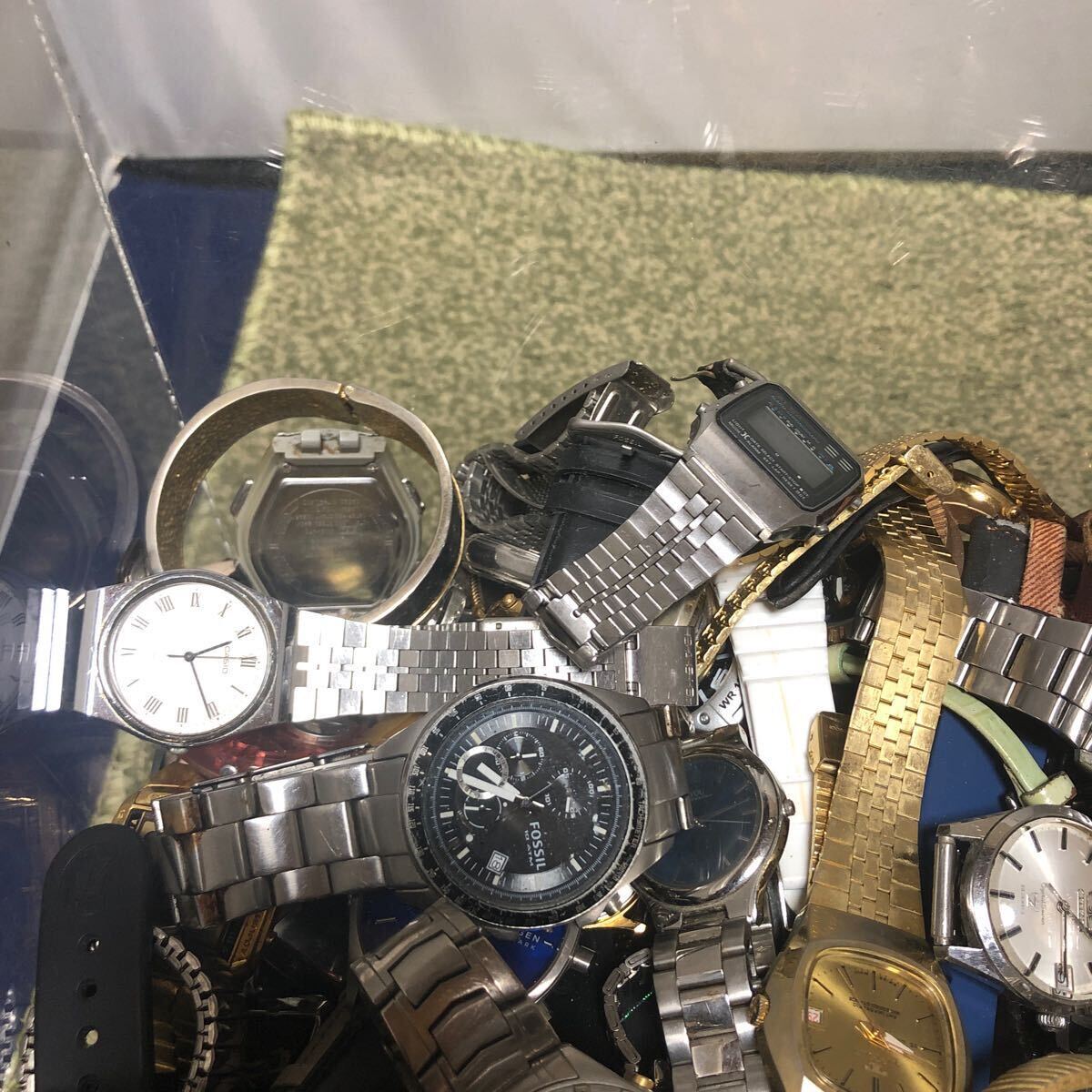 ☆腕時計 まとめて 300個以上☆SEIKO CITIZEN CASIO Fossil DIESEL 等色々☆メンズ レディース 機械式 クオーツ 色々☆の画像4