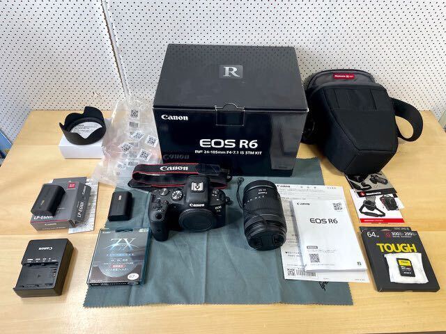 美品Canon EOS R6 レンズキット（RF24-105mm F4-7.1 IS STM KIT) 付属品多数 即撮影可能の画像1