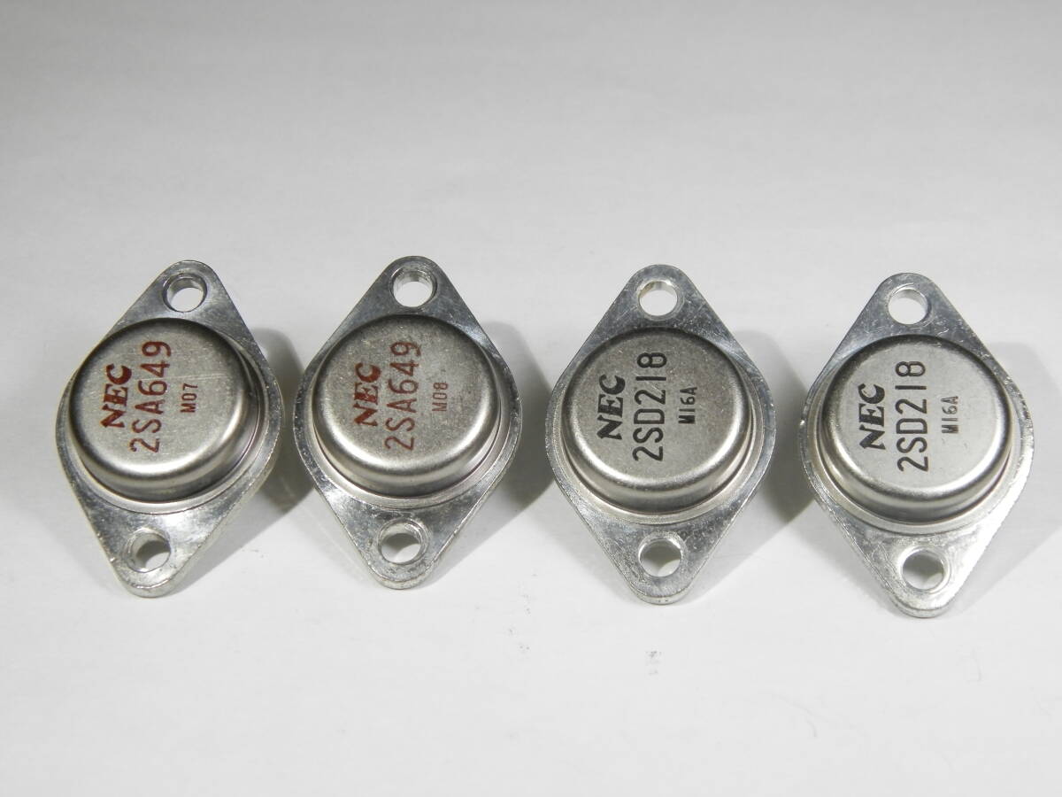 K147 NEC 2SC3735-T1B 1リール使いかけ 2880個? 何気なし K147 NEC 2SC3735-T1B 1リール使いかけ 2880個? 何気なし