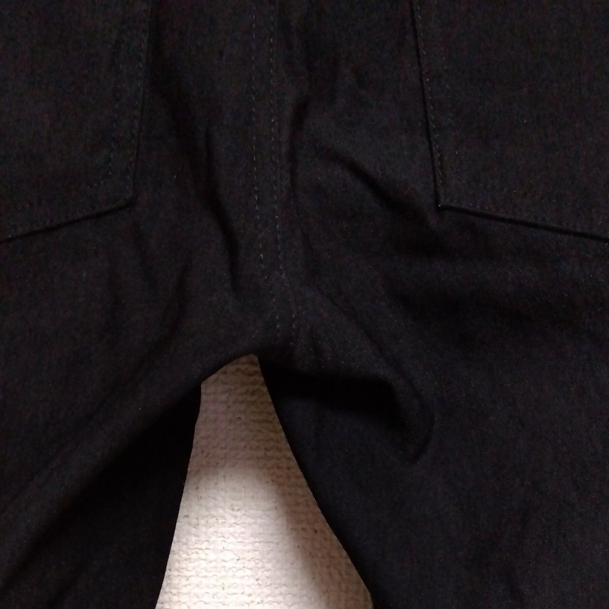 BLUEEAST　 パンツ　 ブラック　裾くしゅくしゅ