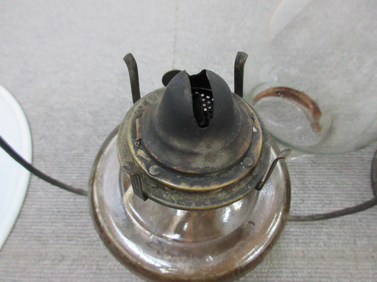 M【4-25】□1 レトロ アンティーク ランタン ランプ 3点まとめて 吊り下げ ガラス オイルランプ ジャンク品 / インテリア アウトドアの画像4