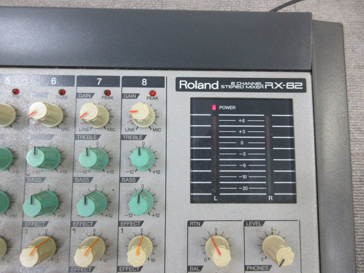 K158【5-5】● Roland ローランド 8チャンネル ステレオミキサー RX-82 通電確認済み ジャンク品 _画像3