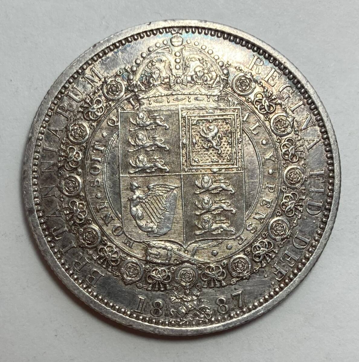 １円スタート! ・イギリス 1887年 1/2クラウン 銀貨 ビクトリア・アンティーク コインの画像4