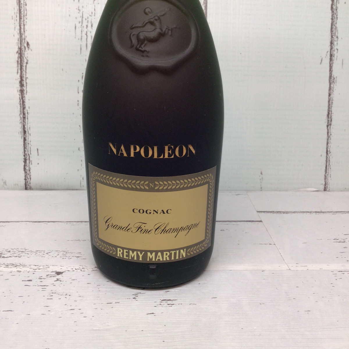 ☆GOL☆【古酒】 REMY MARTIN レミーマルタン NAPOLEON ナポレオン コニャック ブランデー 700mlの画像2
