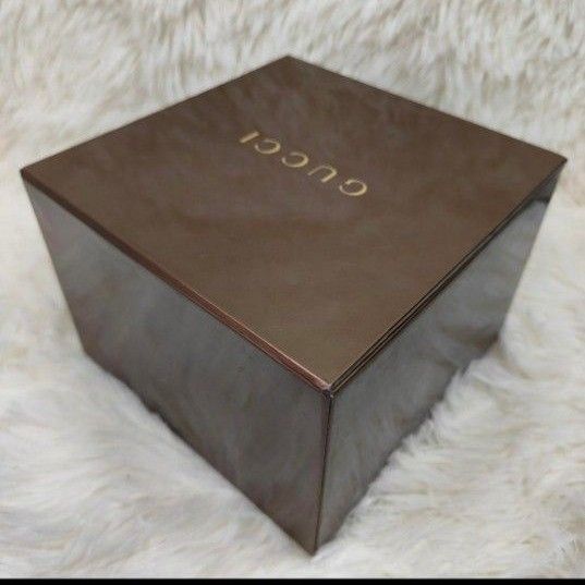 【箱入】GUCCI グッチ シニョーリア 腕時計 116.5 白シェル　説明書付