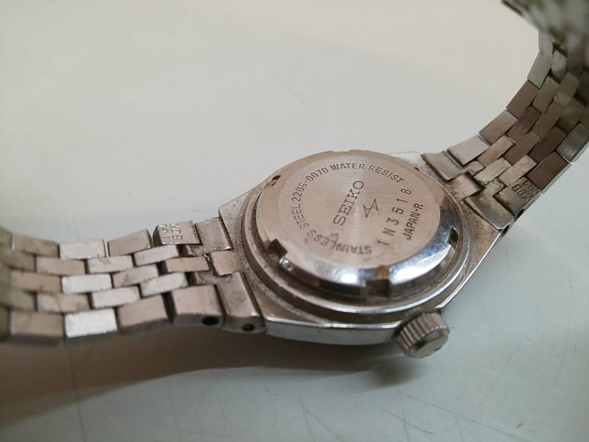 30611●セイコー SEIKO 17石 自動巻き 3針 デイデイト 純正ベルト 2206-0070 女性用 レディース 腕時計 ジャンクの画像4