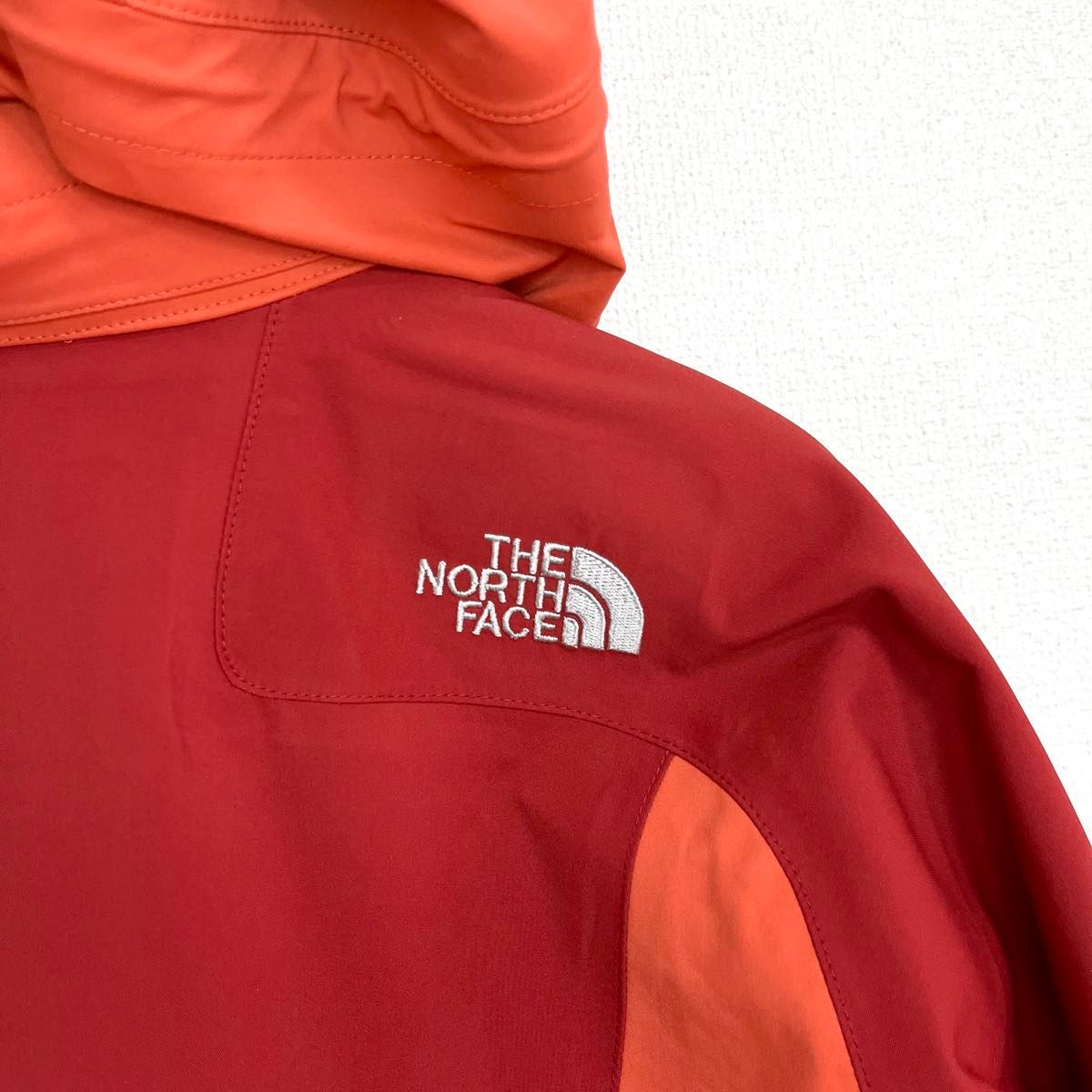 美品希少 ノースフェイス サミットシリーズ ソフトシェルマウンテンパーカー レディースM THE NORTH FACE フード着脱