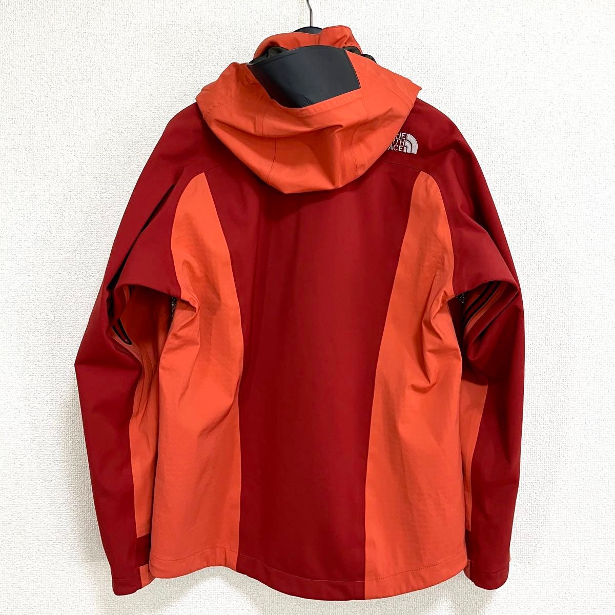 美品希少 ノースフェイス サミットシリーズ ソフトシェルマウンテンパーカー レディースM THE NORTH FACE フード着脱