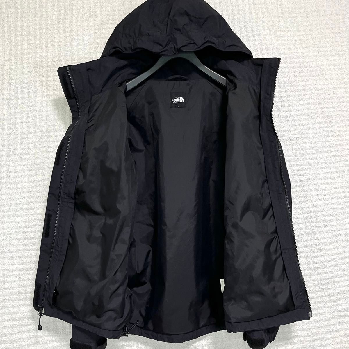 美品人気 ノースフェイス マウンテンパーカー フード着脱可 レディースM 透湿防水 THE NORTH FACE ブラック